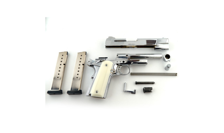 Стартовый пистолет KUZEY 911 Shiny Chrome Plating/White Grips с дополнительным магазином