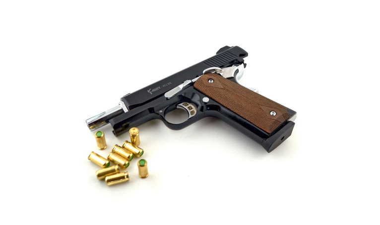 Стартовый пистолет KUZEY 911 SX Black с дополнительным магазином Стартовый пистолет KUZEY 911 SX Black с дополнительным магазином