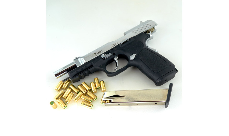 Стартовый пистолет Kuzey f92 Chrome с дополнительным магазином