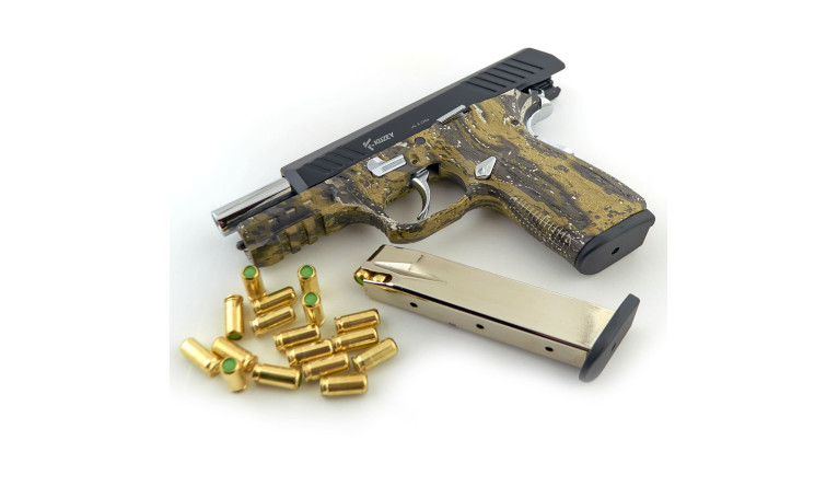 Стартовый пистолет KUZEY A-100 Camo с дополнительным магазином