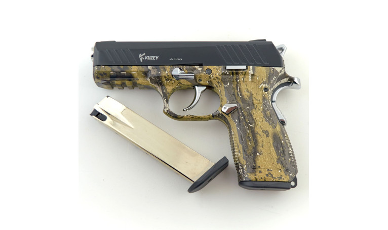 Стартовый пистолет KUZEY A-100 Camo с дополнительным магазином