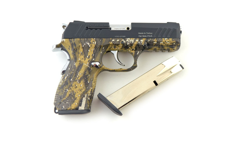 Стартовый пистолет KUZEY A-100 Camo с дополнительным магазином