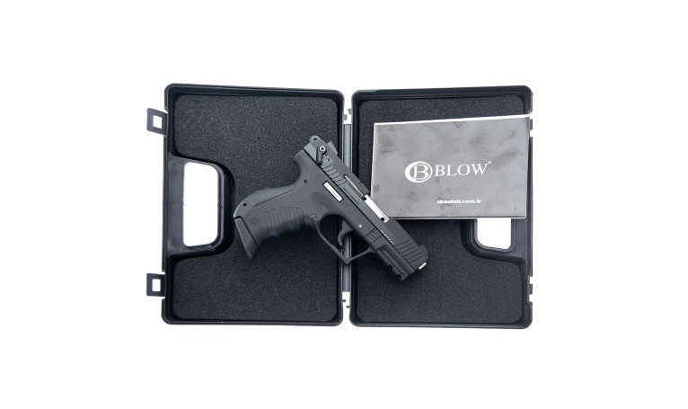 Стартовий пістолет Blow tr 34 з додатковим магазином