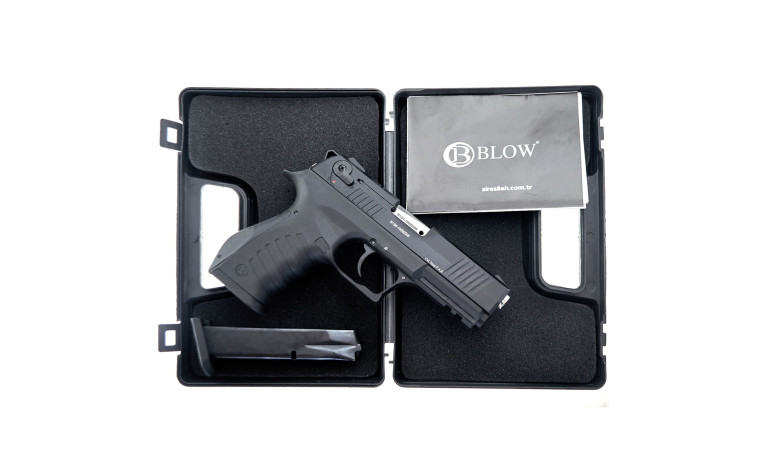 Стартовий пістолет Blow tr 92 з додатковим магазином
